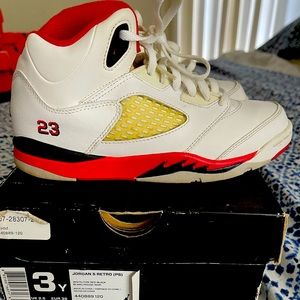Jordan 5 retro Sz 3 Y with box